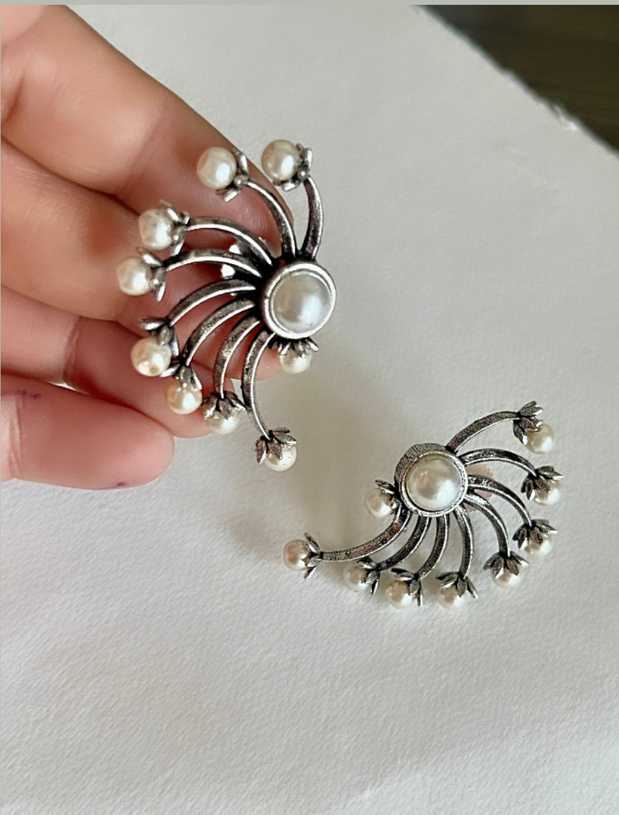 Pearl Versatile Studs