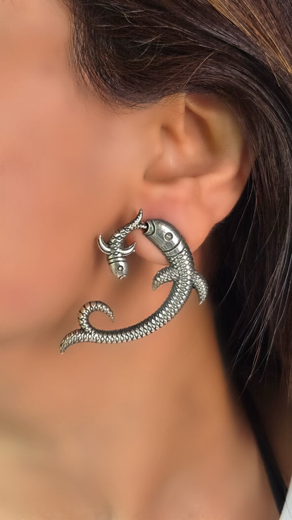 Mastya Fish Oversized Studs