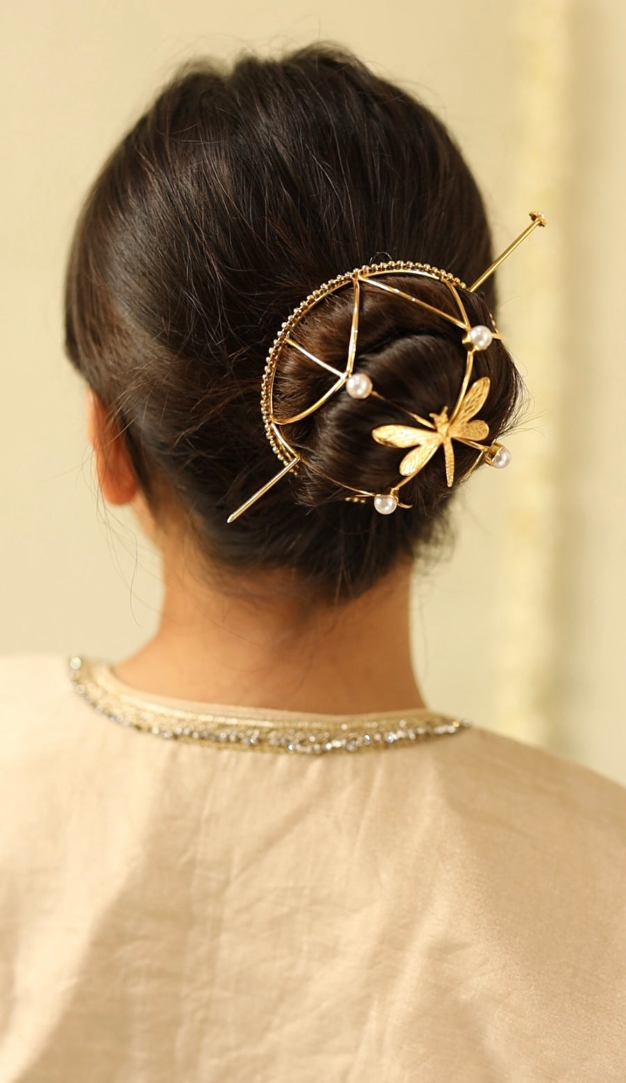 Shimmer Wings Bun Cage