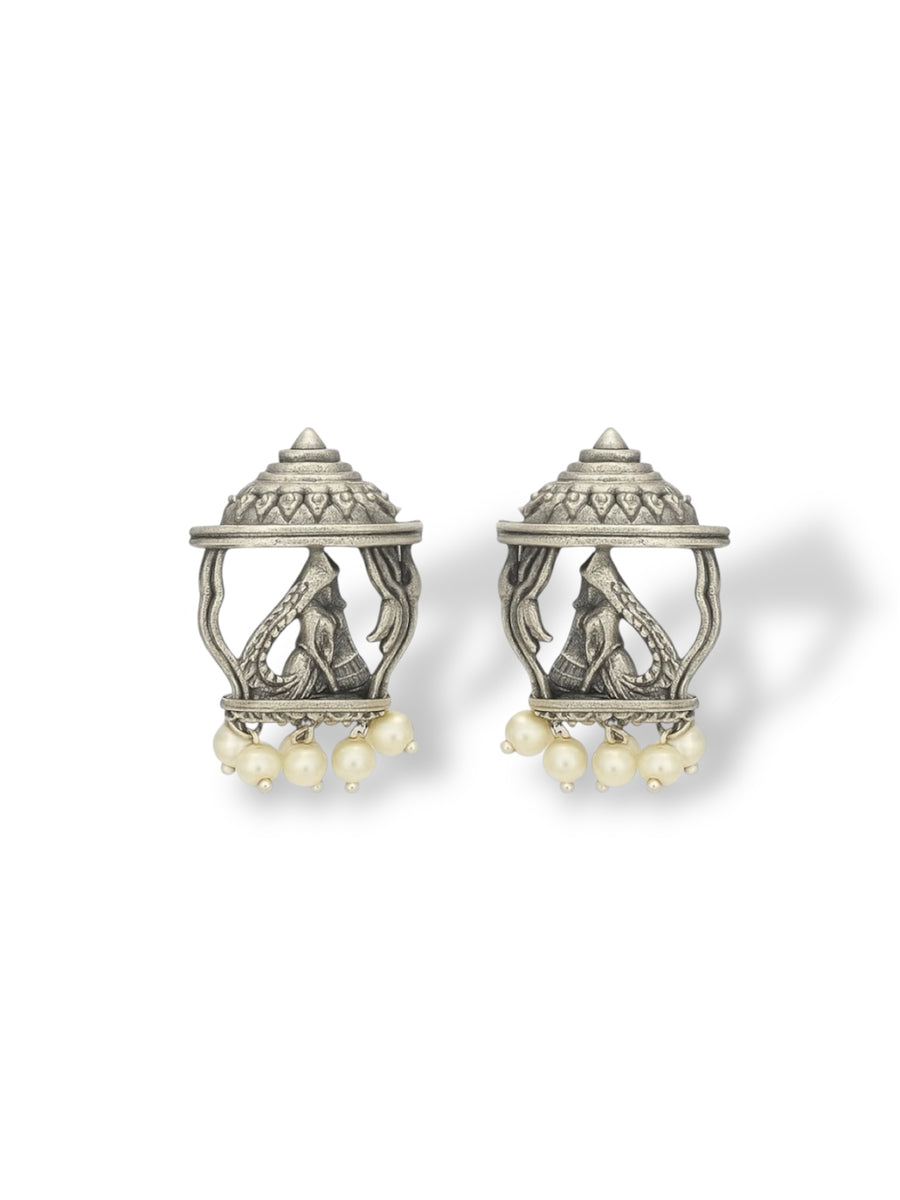 Palki Studs