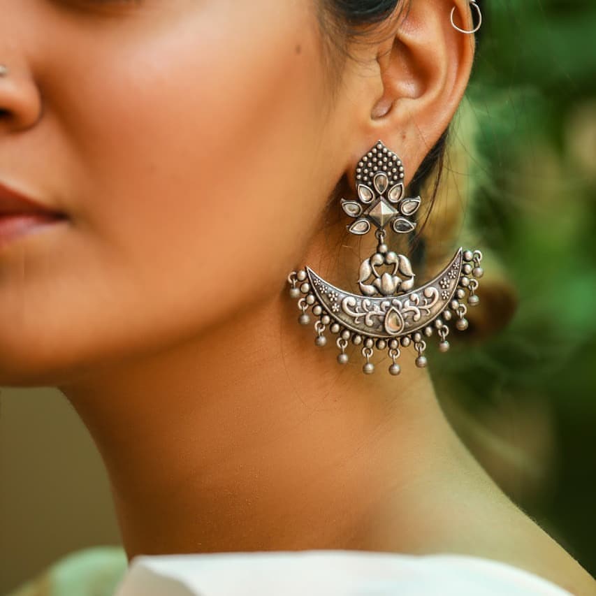 Nithya Chandbali Earrings
